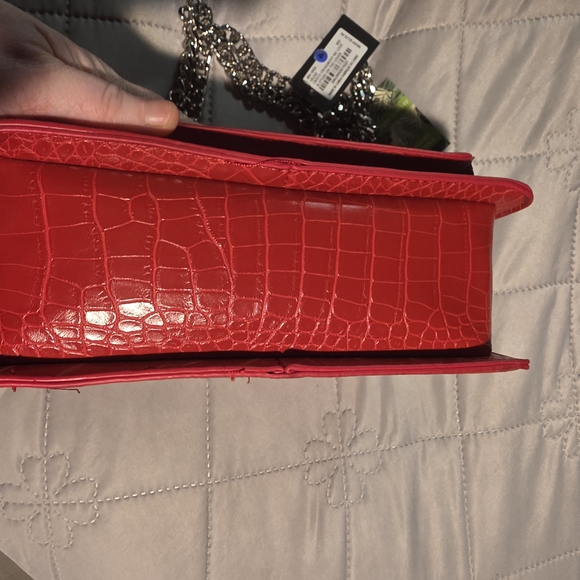 Red Croc-Embossed BAGLEY With Studs And Silver Shoulder Or Cross Body Chain - Picture 9 of 11